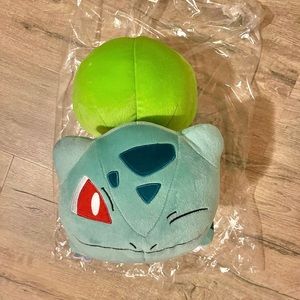 Toreba | Bulbasaur plushie